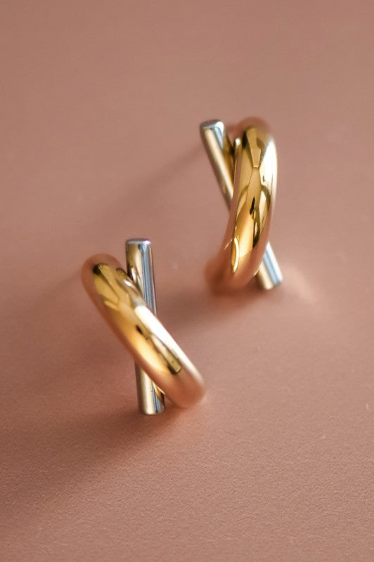 Mixed Metal 18k Stud